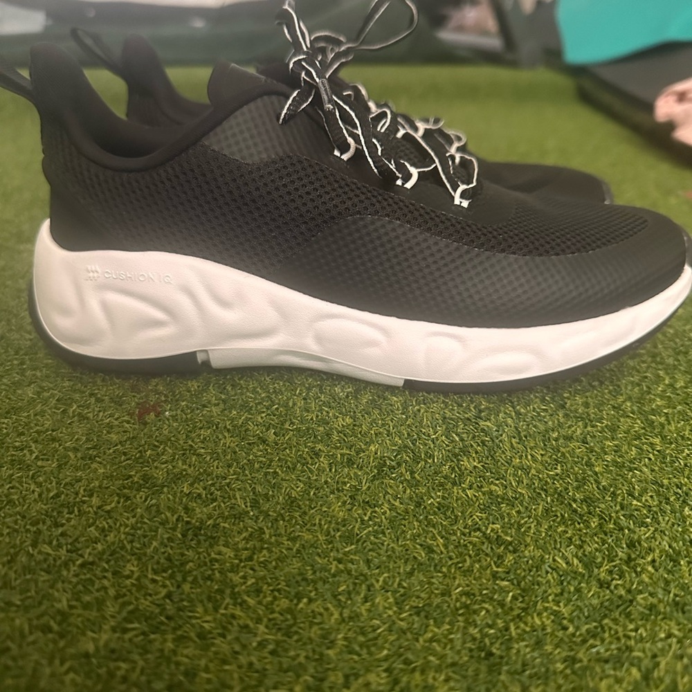 All in Motion Black Athletic Shoes - Picture 4 of 10